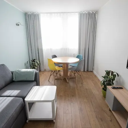 Apartament Studzienna *