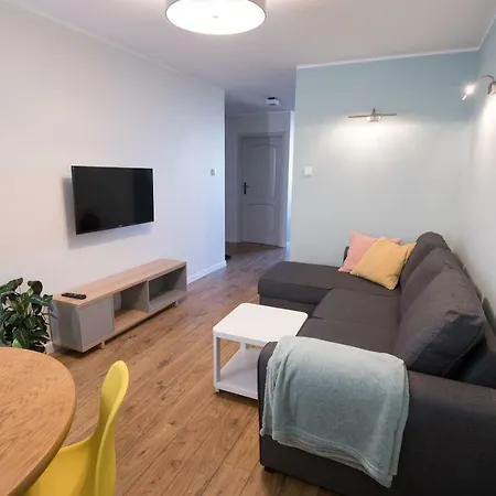 Apartament Studzienna *